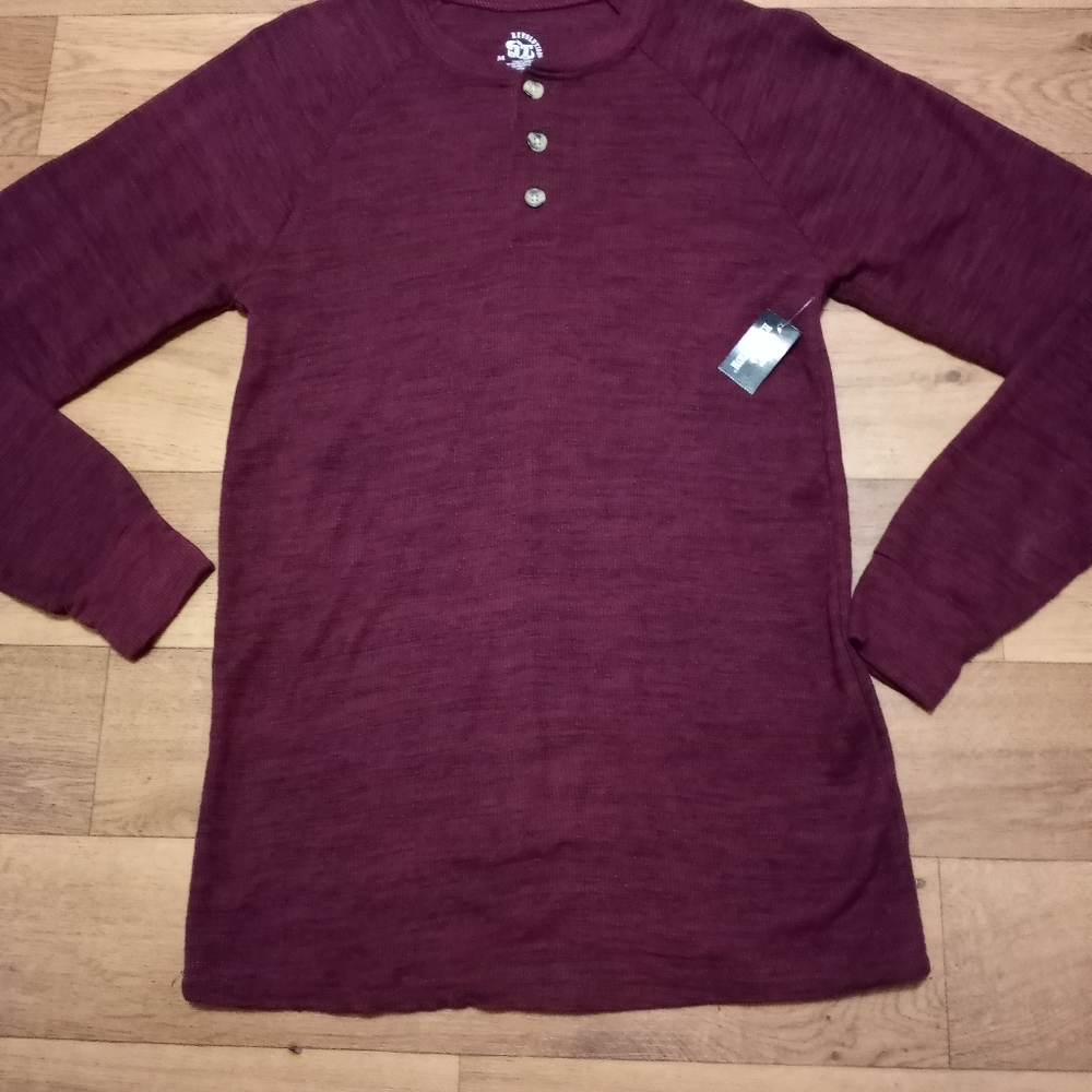 NWT "Revolution" maroon ribbed long sleeve tee